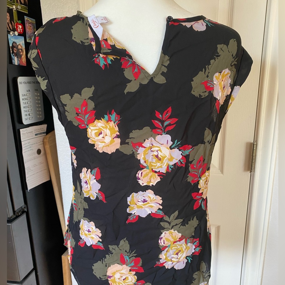 Candie's Black Floral Blouse